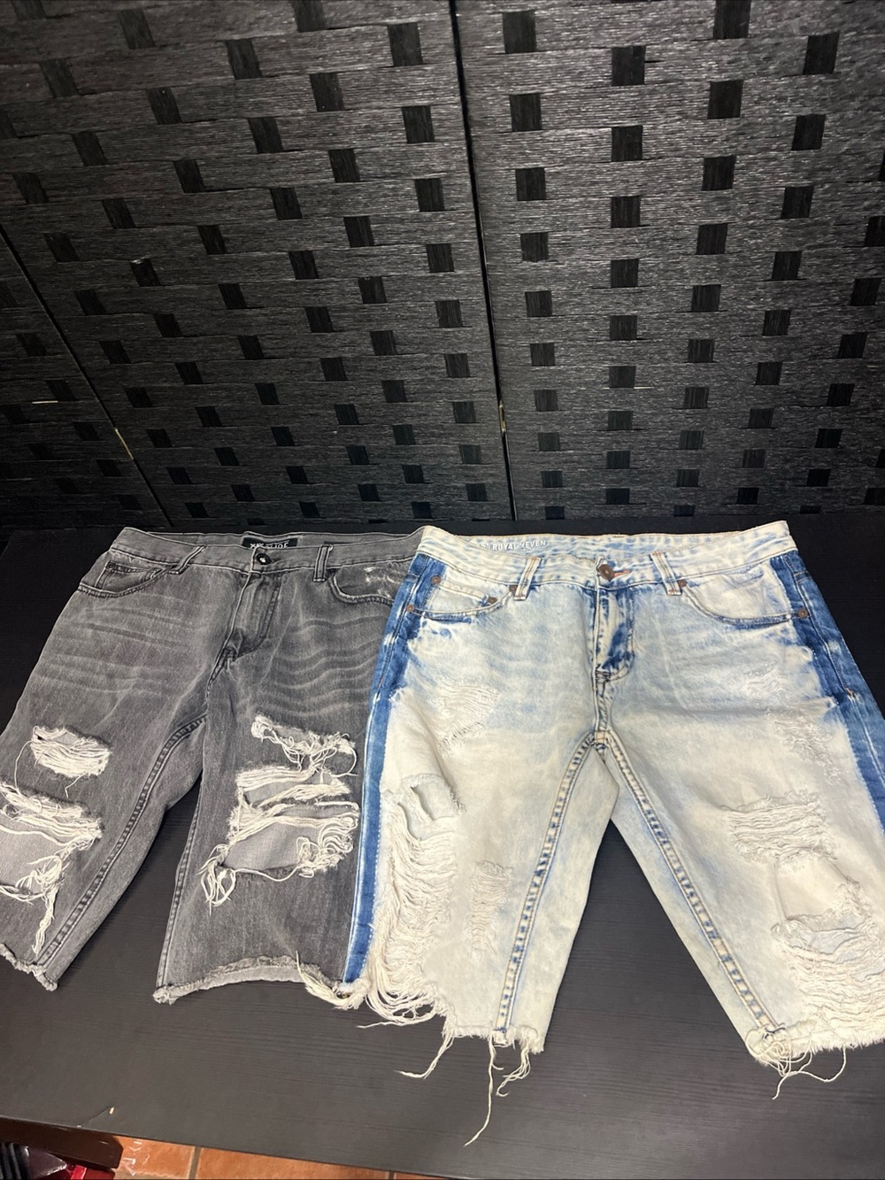 Men’s Designer Distressed Bermuda Jean Shorts By Royal 7 & Xxx Rude Lot Of 2